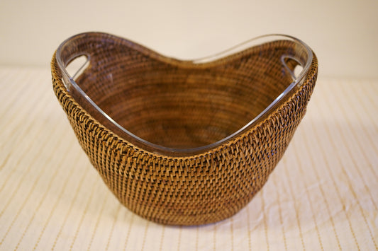 Champagne basket with fibre glass insert