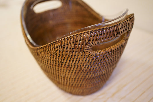 Champagne basket with fibre glass insert